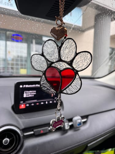 Customer photo review of Personalized Engraved Heart Bracelet I'm Always With You - Memorial Gift For Dog/Pet Lovers