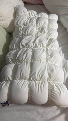 Customer photo review of MarshMellow Comforter