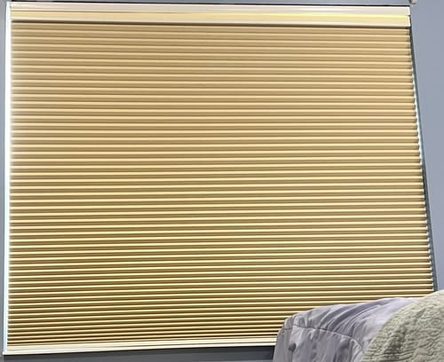 Customer photo review of SmartWings Motorized Blackout And Light Filtering Day/Night Cellular Shades Nowa