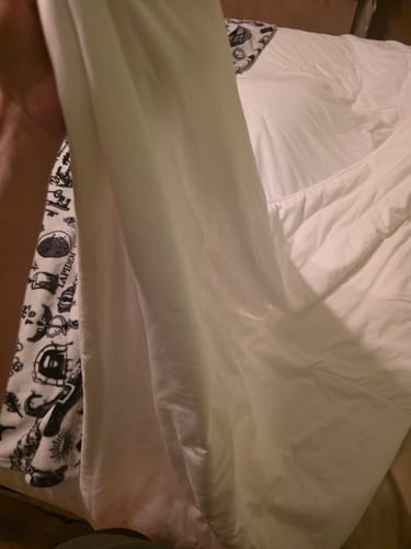 Customer photo review of CloudCool™ Cooling Comforter