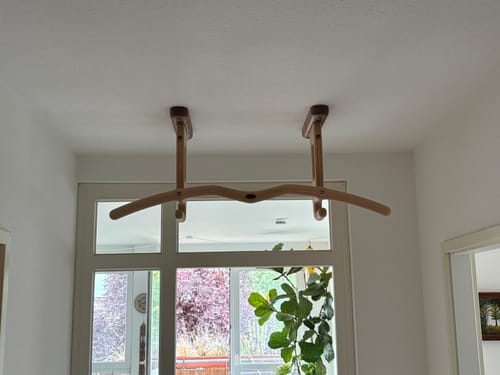 Customer photo review of Snake Summit Pull-up Bar B-Ware - Die vergünstigte Klimmzugstange für die Montage an der Decke
