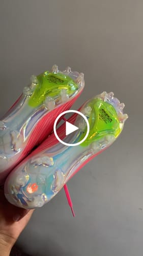 Avis vidéo d'un client sur Nike Mercurial Superfly 11 Elite AG - Multicolore/Noir