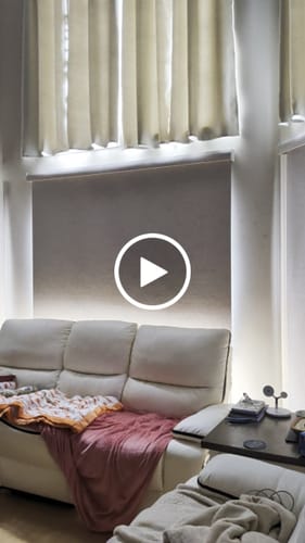 Customer video review of SmartWings Motorized Roller Shades 100% Blackout Safari