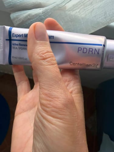 Customer photo review of Atjaunojošs sejas krēms ar PDRN Centellian24 Expert Madeca Cream Active Renew PDRN