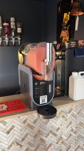 Customer photo review of Strawberry Daiquiri Frozen Cocktail Mix 2L