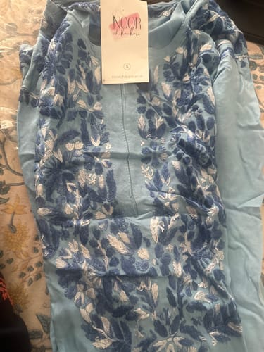 Customer photo review of Nuresa Ice Blue Ombre Thread Long Rayon Kurta