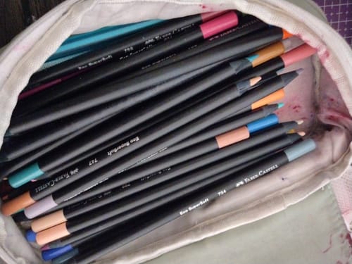 Customer photo review of Faber-Castell SuperSoft - Set 50 Lápices de Colores