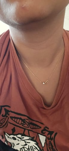 Customer photo review of Guardian Stone 9KT Gold Laboratory Grown Diamond Necklace