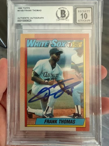 Customer photo review of Frank Thomas 1990 Topps Signed Baseball Rookie Card #414B Auto Graded Beckett 10