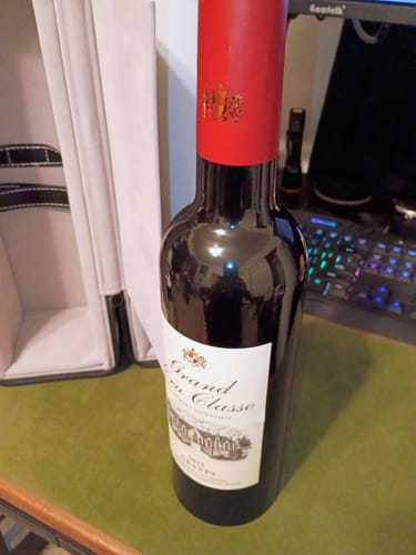 Customer photo review of Miracle Wine Bottles by TCC Magic