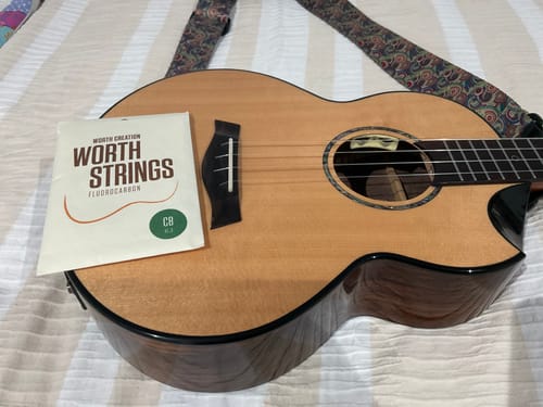Customer photo review of CB Worth Clear Baritone Ukulele Strings DGBE Tuning C-B Fluorocarbon 2 Restrings Per Pack
