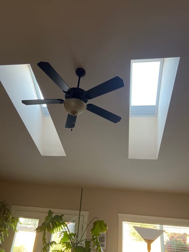 Customer photo review of SmartWings Motorized Premium Skylight Cellular Shades Hazel