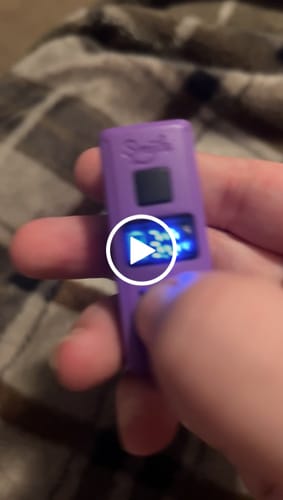 Customer video review of Mini Plug 510 Cart Battery with Built-in USB-C Cable, Adjustable Voltage, LED Display