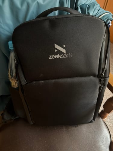 Kundenbewertung mit Foto zu The Underseat 15L