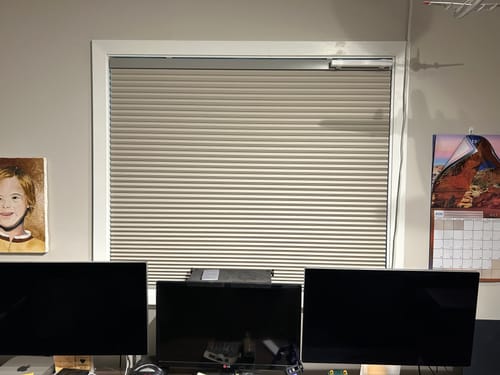 Customer photo review of SmartWings Motorized Blackout Cellular Shades Hazel