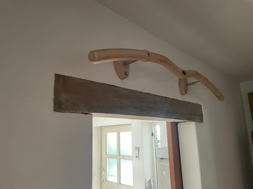 Customer photo review of Snake Pull-Up Bar - Klimmzugstange für die Montage an der Wand