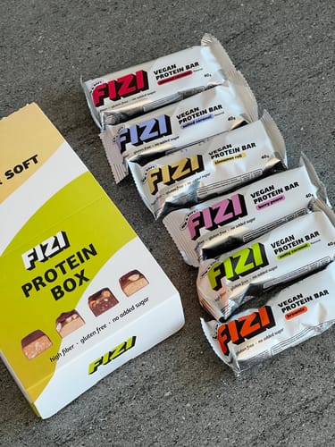 Customer photo review of Protein box