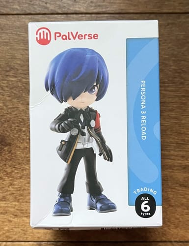 Customer's Persona 3 Reload Figure box featuring the character with blue hair.