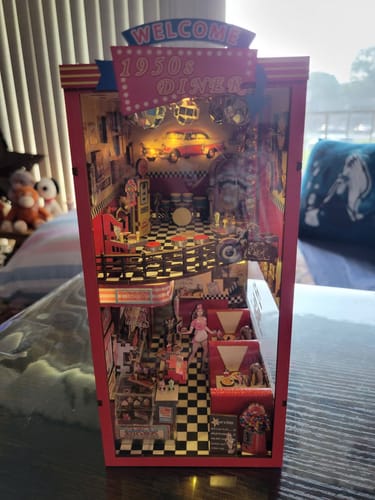 Customer photo review of 1950s Diner DIY Wooden Book Nook Shelf Insert