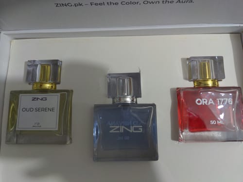 Customer's OUD Supreme Bundle set showing three rectangular perfume bottles in a white presentation box.
