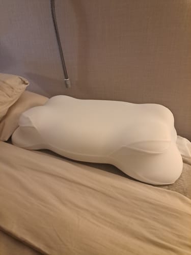 Customer photo review of CloudAlign™ Pillow