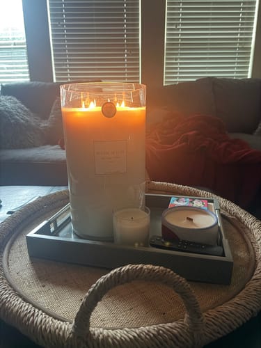 Customer photo review of Big Ass Candle - Sparkling Paloma - 300 oz