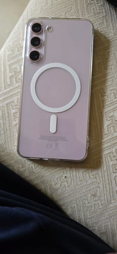 Customer's Anti Yellow MagSafe clear case on a pink Samsung Galaxy S23 PLUS phone