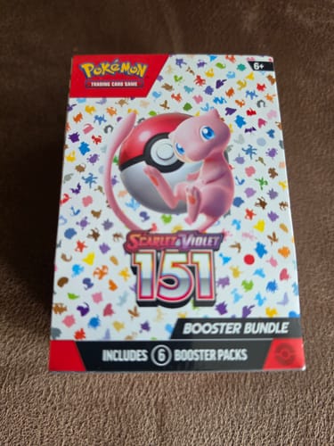 Customer photo review of Pokémon Scarlet & Violet – 151 Booster Bundle