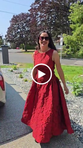 Customer video review of Frannie Jacquard Midi Dress by Sau Lee - RENTAL