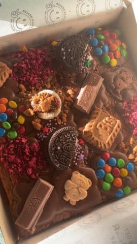Customer photo review of Mixed assortment brownie