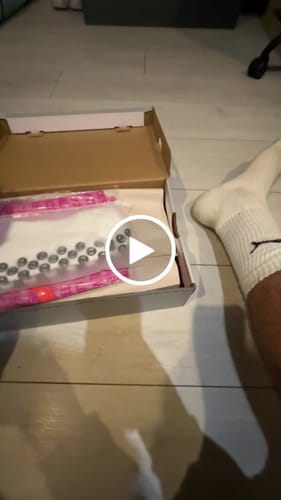 Avis vidéo d'un client sur Mercurial Vapor 16 FG - Scary Good - Rose/Orange