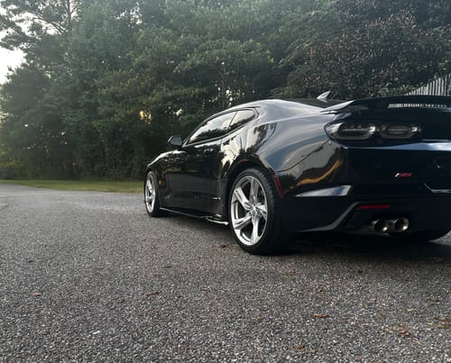 Customer photo review of 2019-24 Camaro ZL1 Conversion Side Skirts
