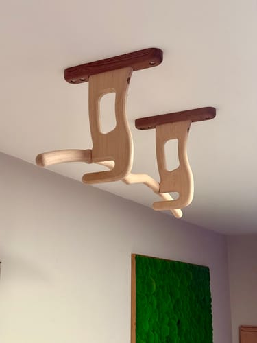 Customer photo review of Snake Summit Pull-up Bar - Klimmzugstange für die Montage an der Decke