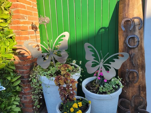 Customer photo review of Gartenstecker Schmetterling V2