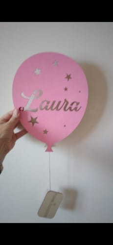 Customer photo review of Lampada Palloncino a Parete con Nome Personalizzato