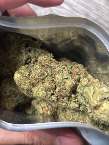 Customer photo review of Zangbanger THCA Flower
