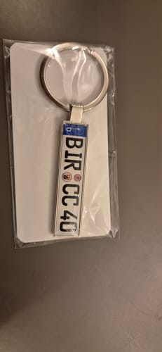 Customer photo review of Kennzeichen Schlüsselanhänger Mini Nummernschild Metall