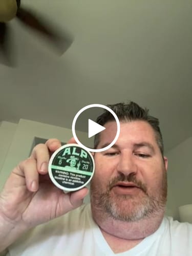 Customer video review of Refreshing Chill Nicotine Pouches