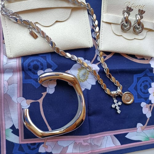 Customer photo review of Catenina "Danzando con te"