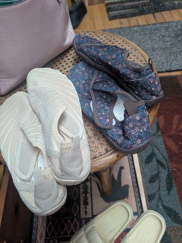 Customer photo review of Solyn-Beige BOGO