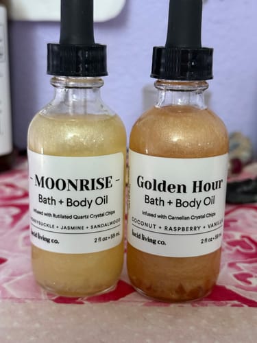 Customer photo review of Limited Edition Moonrise Body Oil