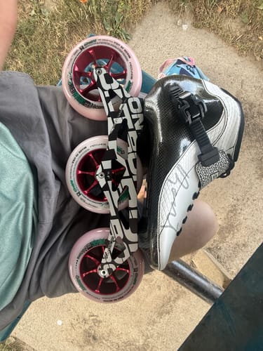 Customer photo review of Red Magic Hardcore 2.0 125mm Inline Skate Wheel