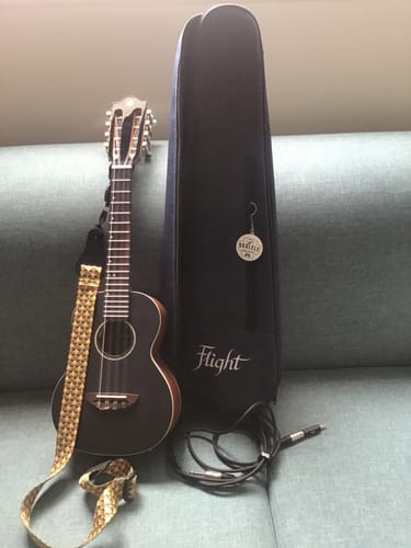 Customer photo review of Flight IRIS8T Iris 8 Tenor 8-String Ukulele Solid Spruce Top Laminate Mahogany Back and Sides Active Pickup Tenor Ukulele Australia