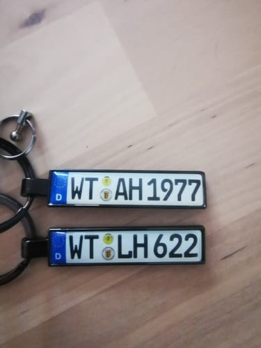 Customer photo review of Kennzeichen Schlüsselanhänger Mini Nummernschild Metall