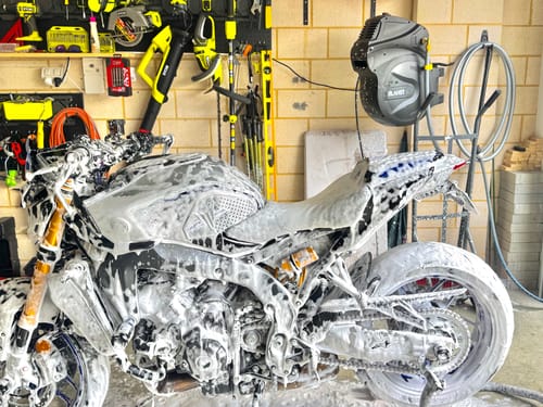 Customer photo review of R30 Wall-Mounted Pressure Washer
