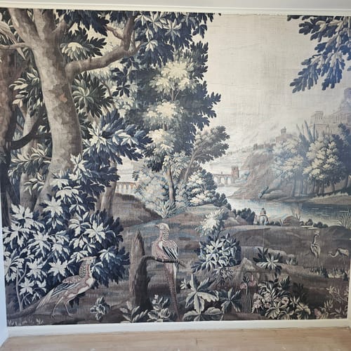 Customer photo review of Gobelin Gallery - Custom Sized Wallpaper Mural (per m2)