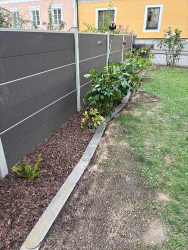 Customer photo review of Rasenkante aus Cortenstahl