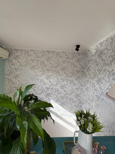 Customer photo review of Tokyo Garden Wallpaper - Metallic/White