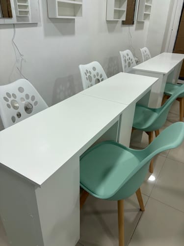 Reseña con foto de un cliente sobre Pack de 4 Sillas Tulip Oak - Menta