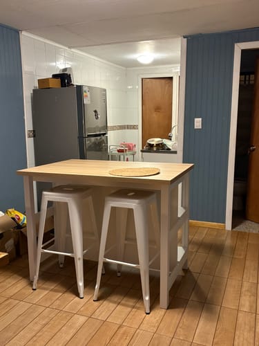 Reseña con foto de un cliente sobre Piso Tolix 75 cm con Filtro UV Metal apto para Terraza Exterior - Blanco apilable de alta resistencia